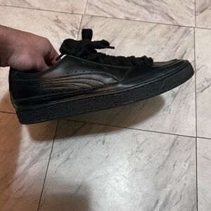 Classic Black Men's Sneakers